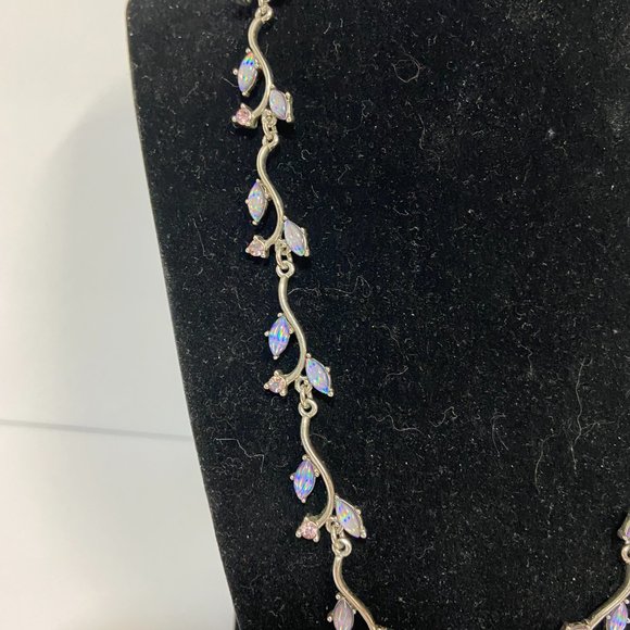 Iridescent Crystal Floral Statement Necklace - Picture 7 of 14